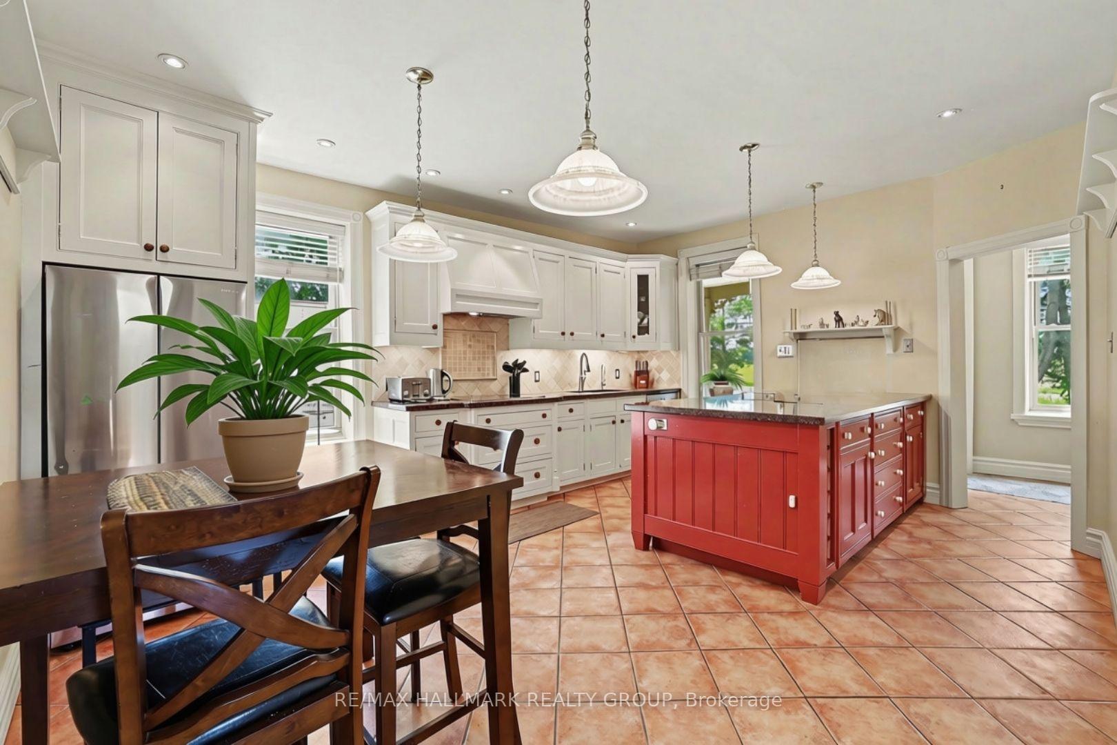 Photo 9 of 3548 Woodkilton Road, Ottawa, Dunrobin — HOMEH