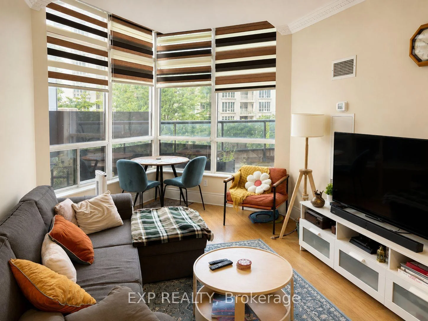 Photo 8 of Unit 310, 10 Northtown Way, North York, Willowdale East — HOMEH