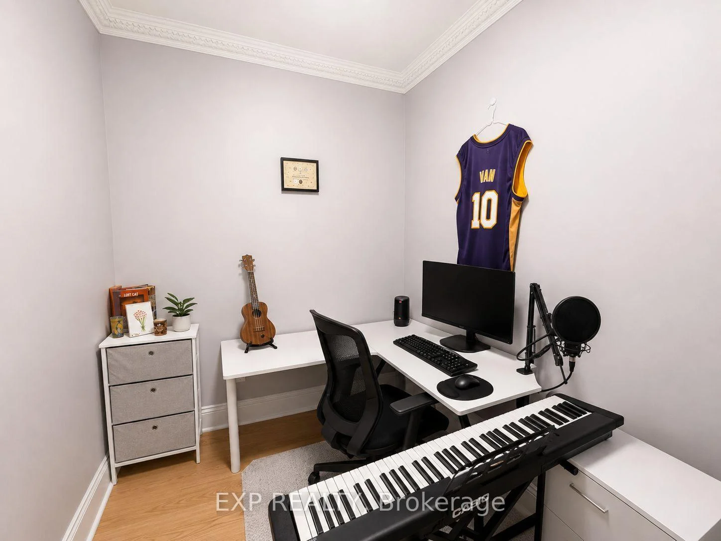 Photo 10 of Unit 310, 10 Northtown Way, North York, Willowdale East — HOMEH