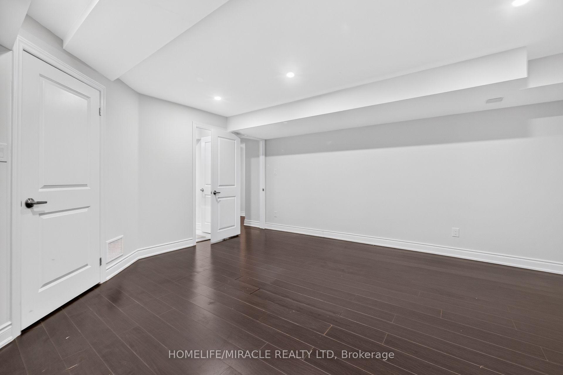 Photo 43 of 1228 Raspberry Terrace, Milton, Ford — HOMEH