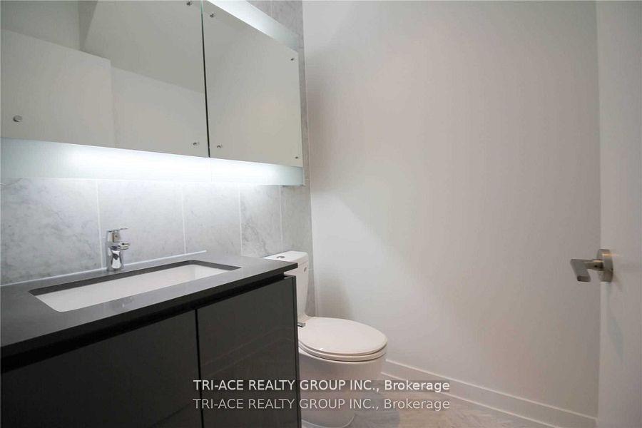 Photo 25 of Unit Th02, 113 Mcmahon Drive, North York, Bayview Village — HOMEH