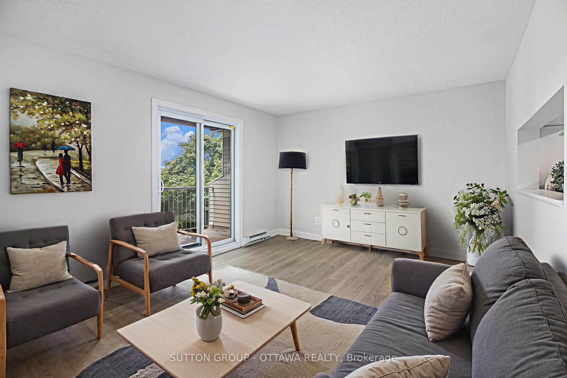 Photo 7 of Unit 314, 270 Brittany Drive, Ottawa, Viscount Alexander Park — HOMEH