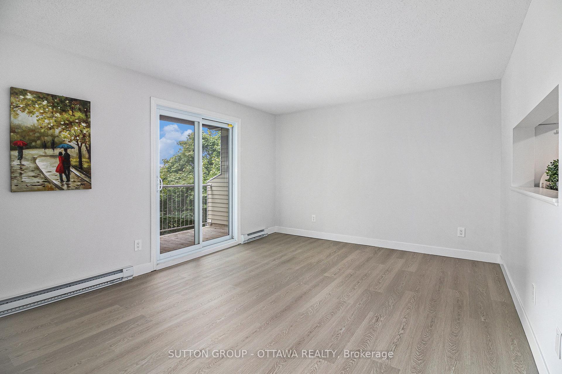 Photo 8 of Unit 314, 270 Brittany Drive, Ottawa, Viscount Alexander Park — HOMEH