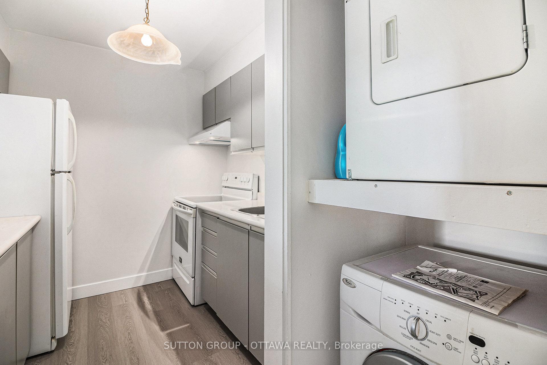 Photo 15 of Unit 314, 270 Brittany Drive, Ottawa, Viscount Alexander Park — HOMEH
