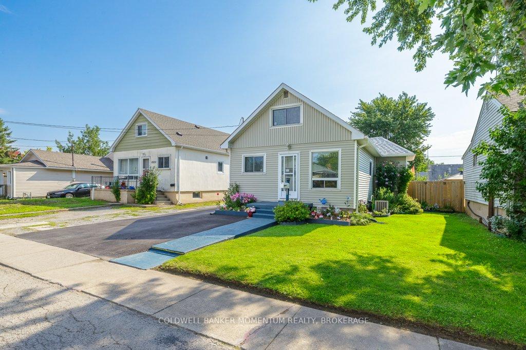 Photo 3 of 4092 Muir Avenue, Niagara Falls, Downtown — HOMEH