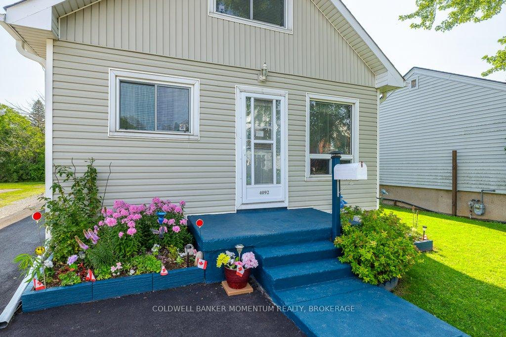 Photo 5 of 4092 Muir Avenue, Niagara Falls, Downtown — HOMEH