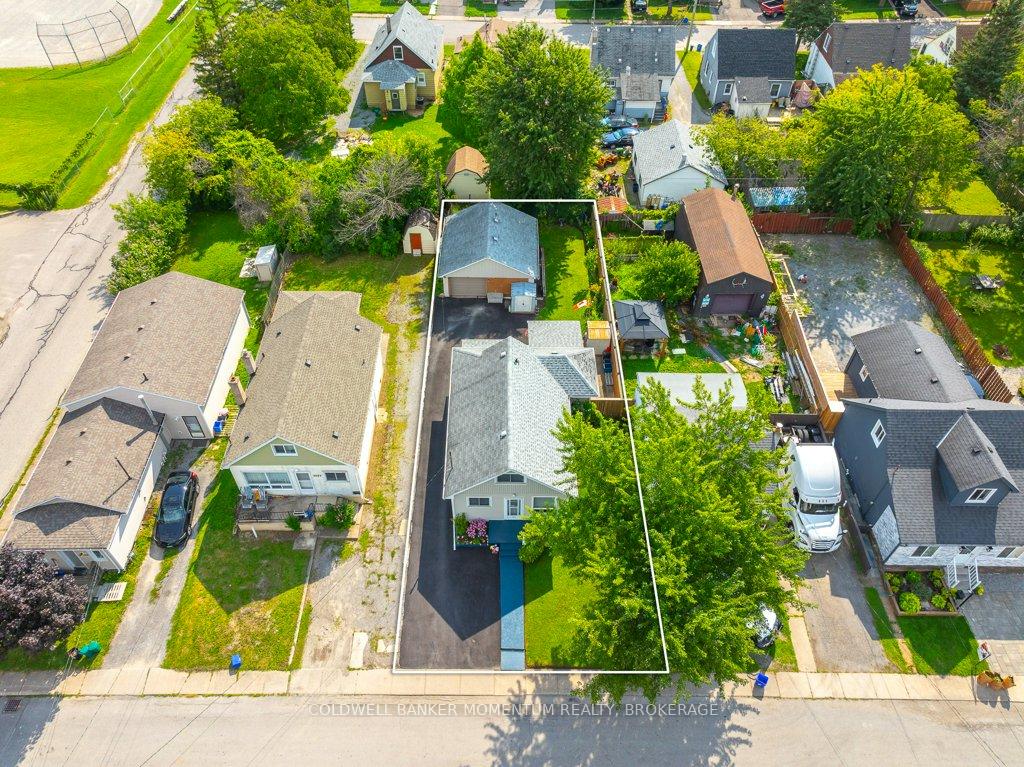 Photo 6 of 4092 Muir Avenue, Niagara Falls, Downtown — HOMEH
