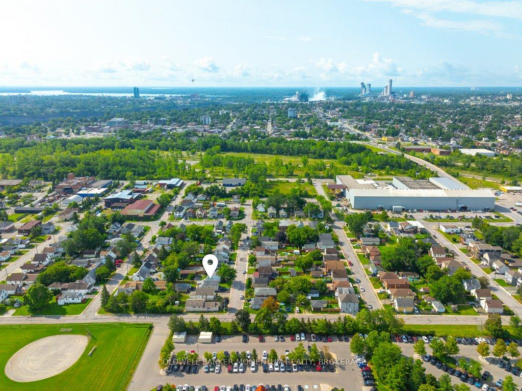 Photo 10 of 4092 Muir Avenue, Niagara Falls, Downtown — HOMEH