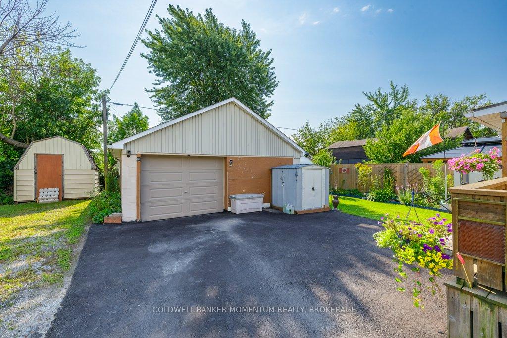 Photo 15 of 4092 Muir Avenue, Niagara Falls, Downtown — HOMEH