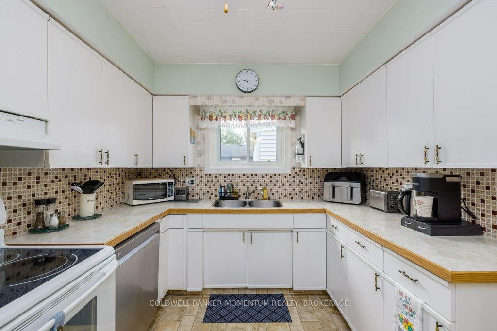 Photo 27 of 4092 Muir Avenue, Niagara Falls, Downtown — HOMEH