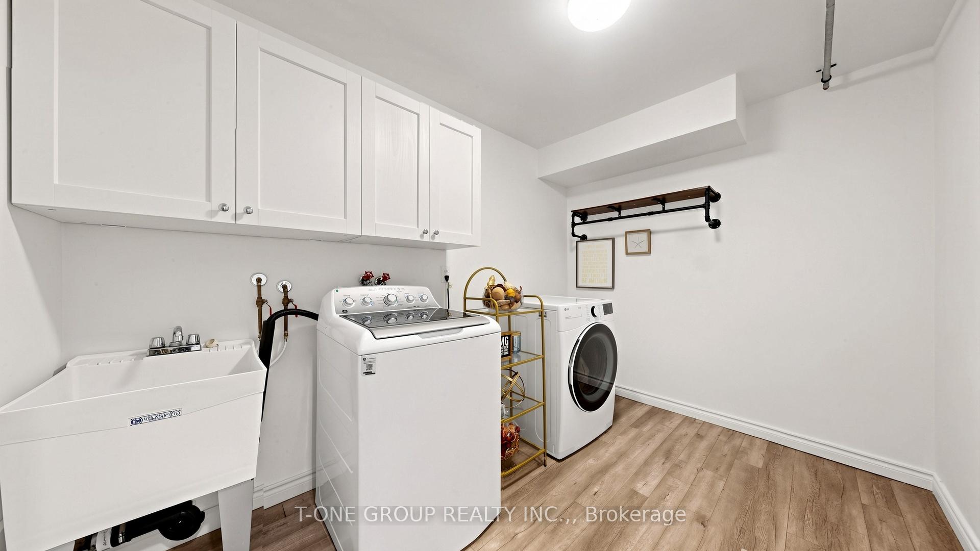 Photo 42 of 41 Chipwood Crescent, North York, Pleasant View — HOMEH