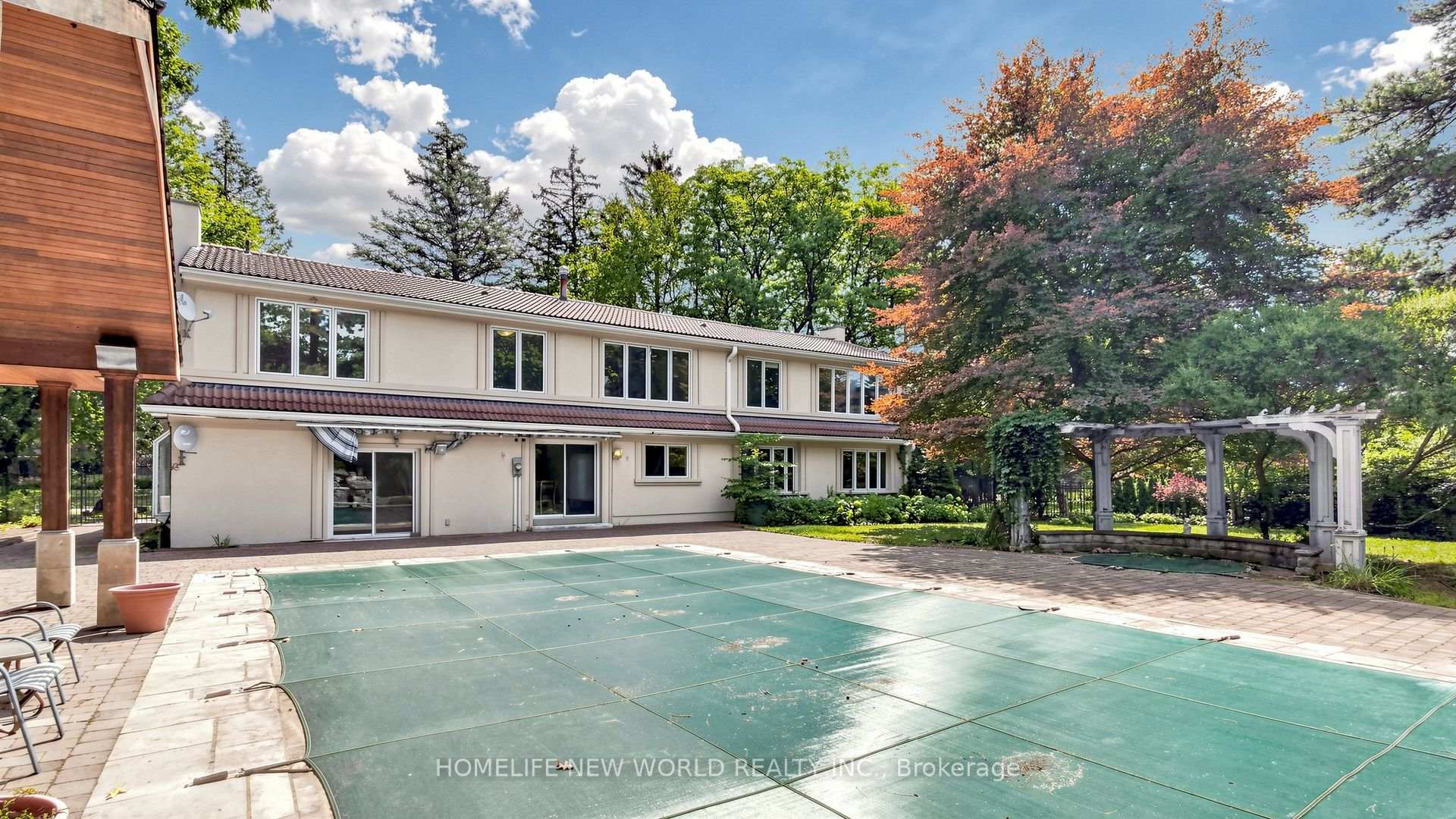 Photo 22 of 38 Old English Lane, Markham, Bayview Glen — HOMEH