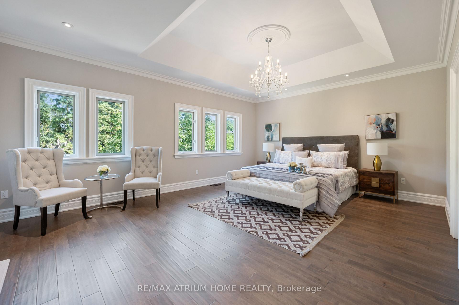 Photo 10 of 242 Parkview Avenue, North York, Willowdale East — HOMEH