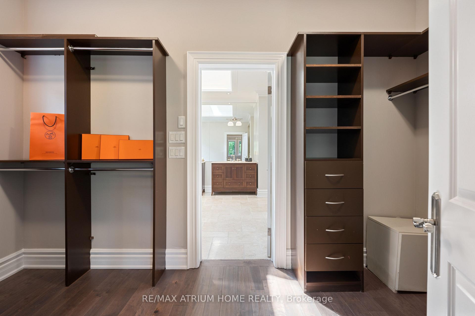 Photo 25 of 242 Parkview Avenue, North York, Willowdale East — HOMEH