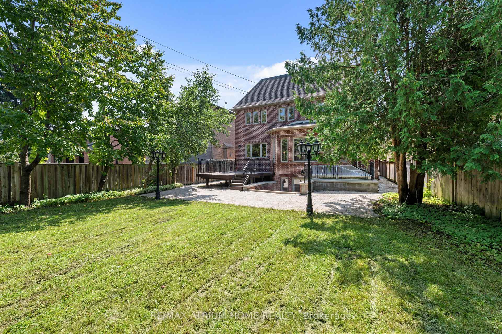 Photo 30 of 242 Parkview Avenue, North York, Willowdale East — HOMEH