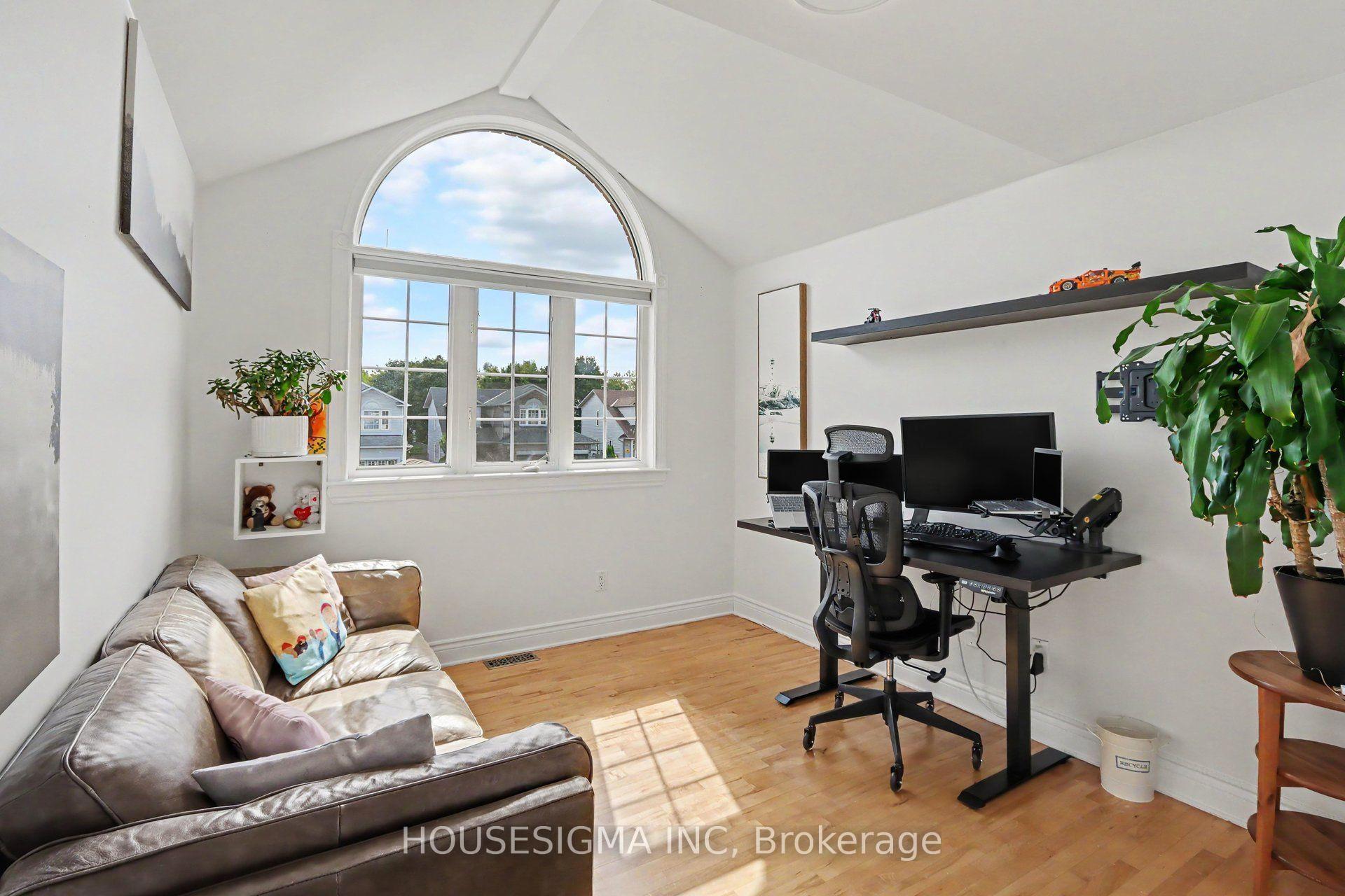 Photo 18 of 101 Kittiwake Drive, Ottawa, Stittsville (North) — HOMEH