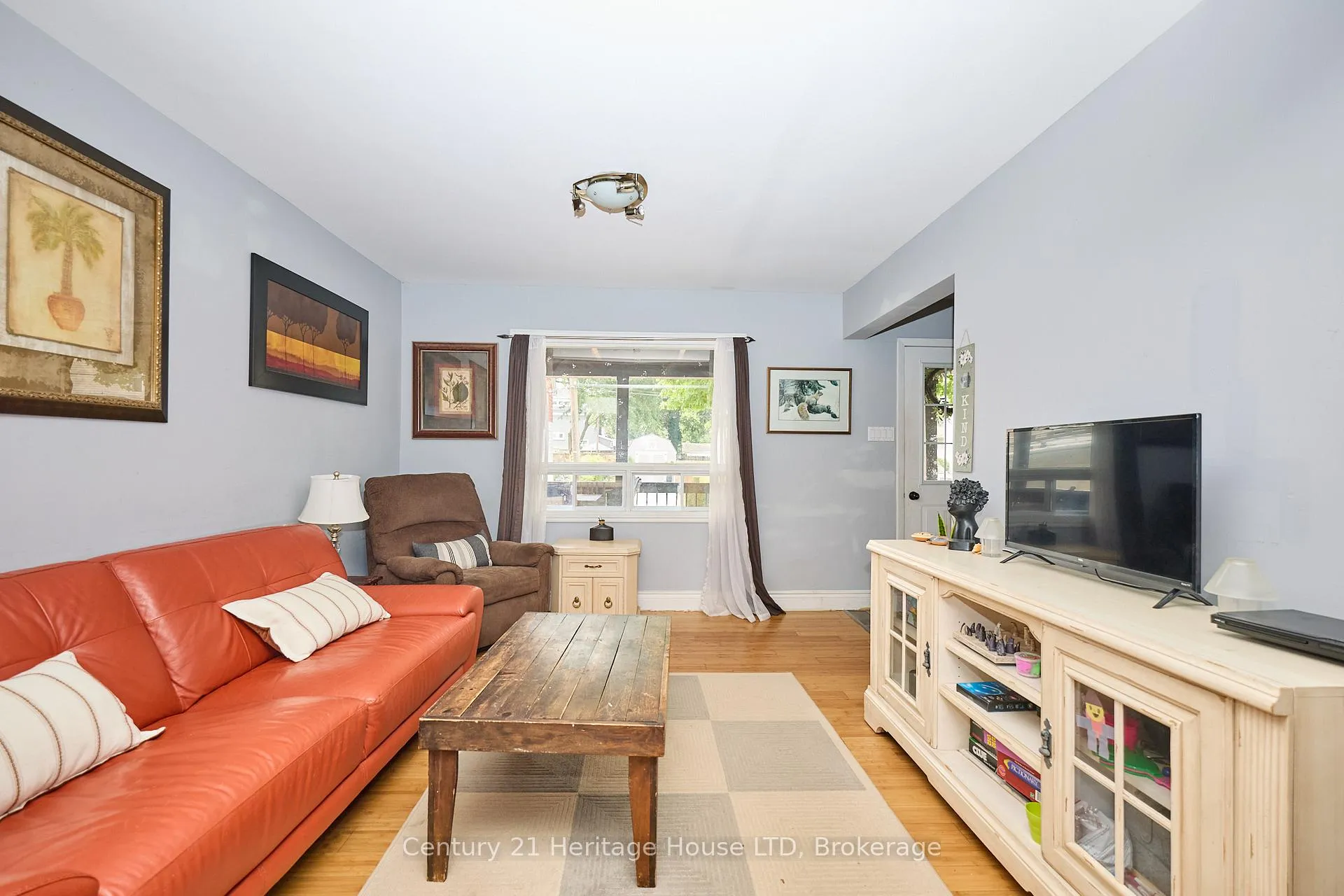 Photo 8 of 5086 Hutton Avenue, Niagara Falls, Downtown — HOMEH