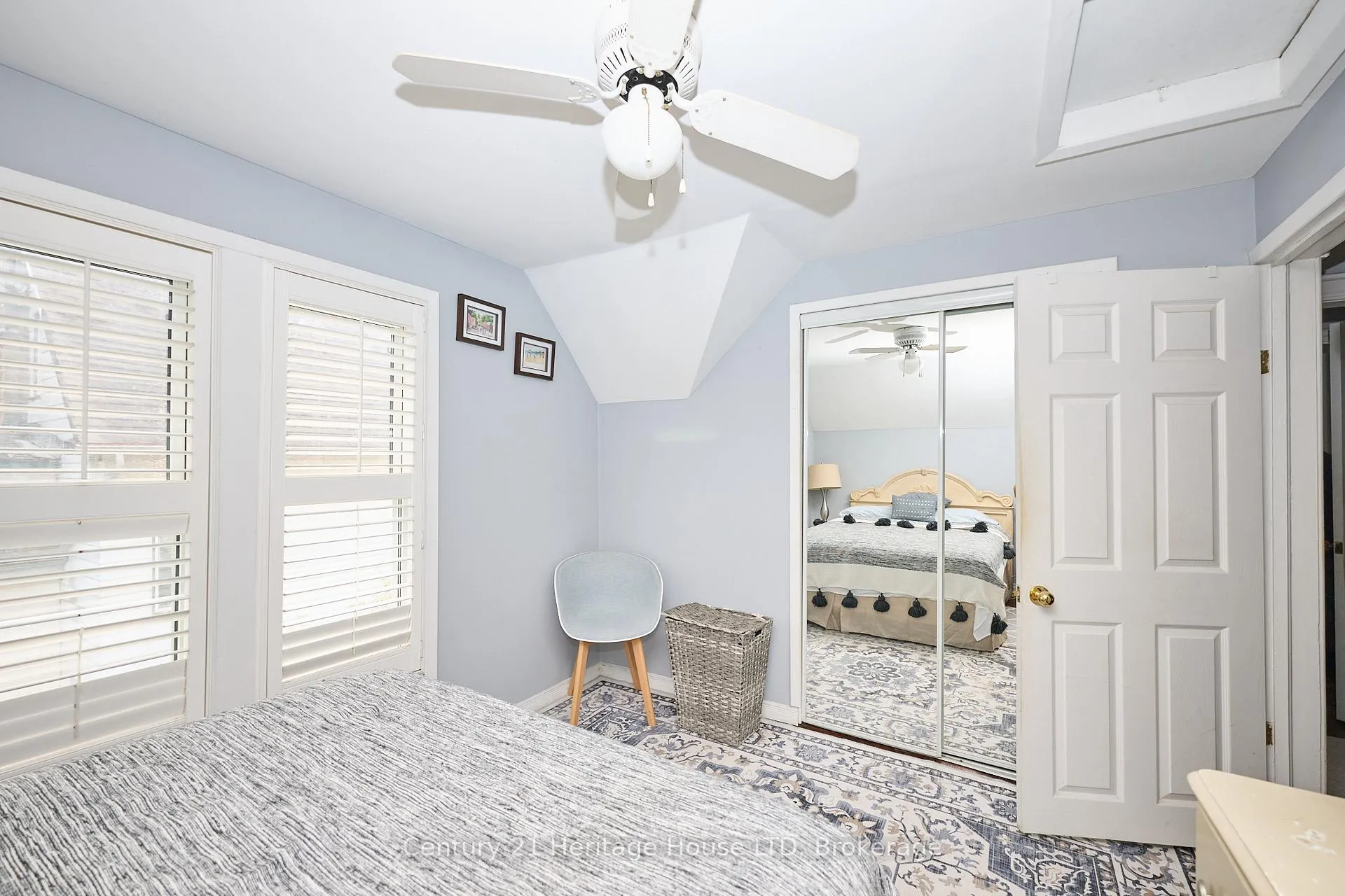 Photo 15 of 5086 Hutton Avenue, Niagara Falls, Downtown — HOMEH