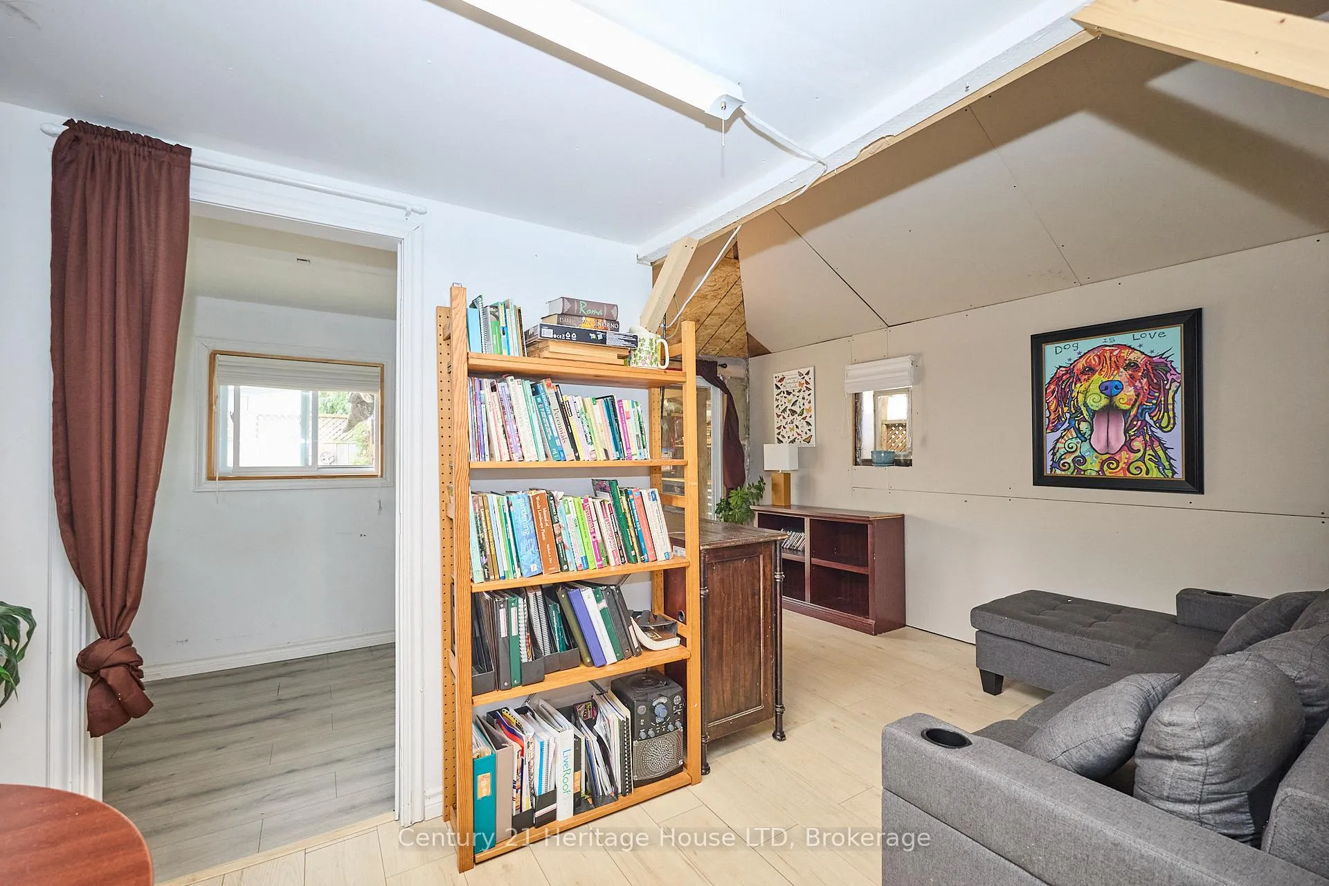 Photo 30 of 5086 Hutton Avenue, Niagara Falls, Downtown — HOMEH