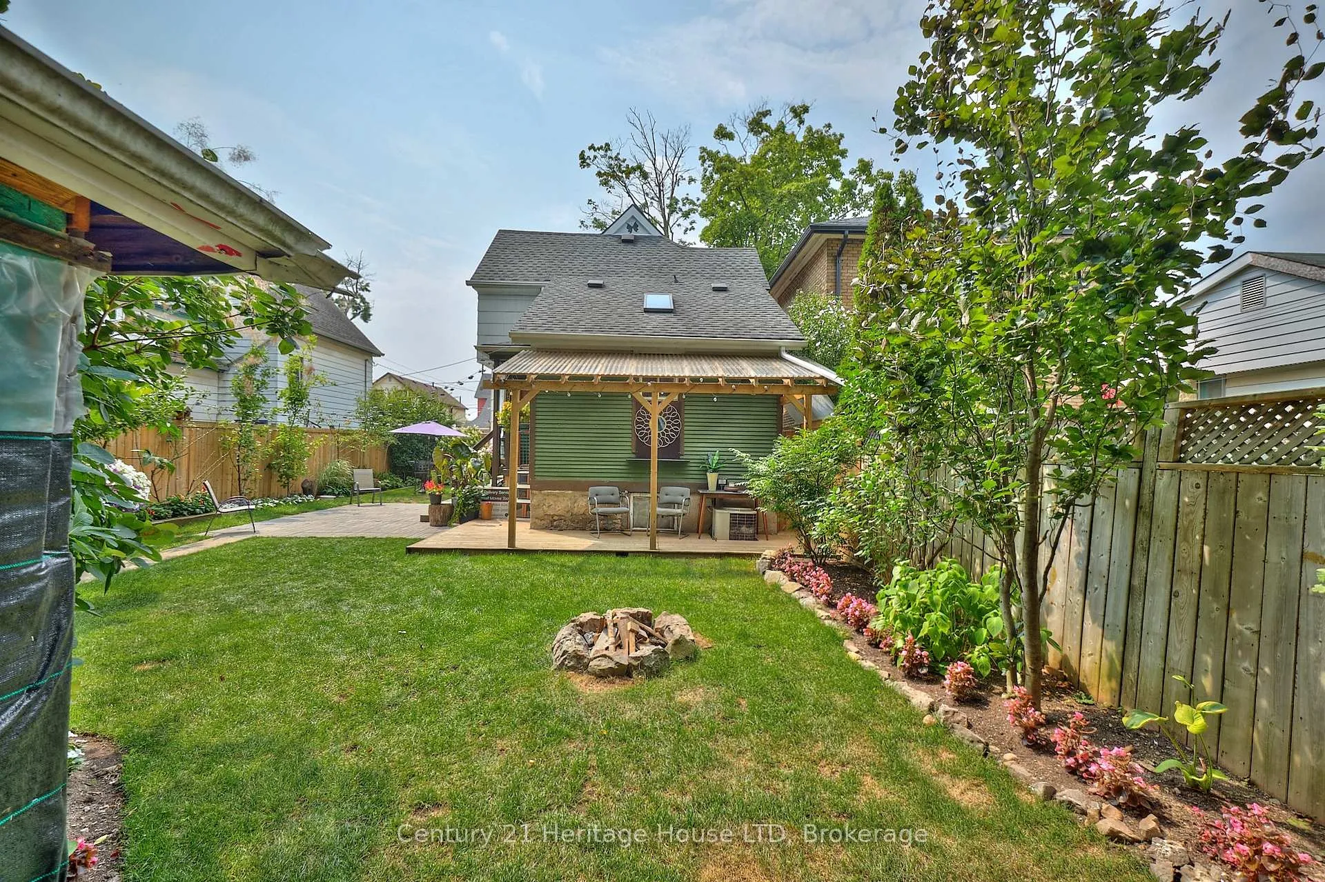 Photo 35 of 5086 Hutton Avenue, Niagara Falls, Downtown — HOMEH