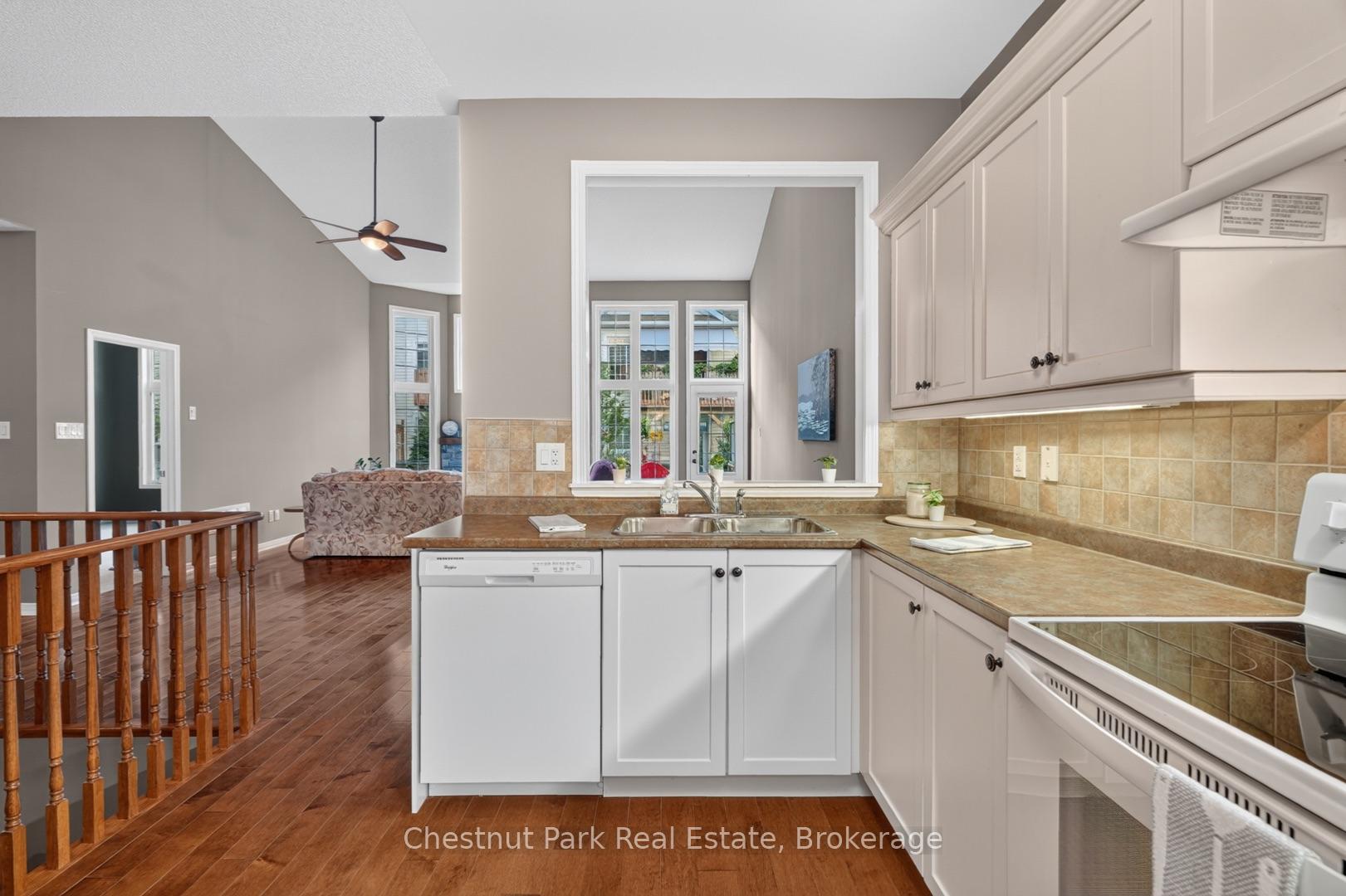 Photo 12 of 7 Stormont Court, Bracebridge, Monck (Bracebridge) — HOMEH