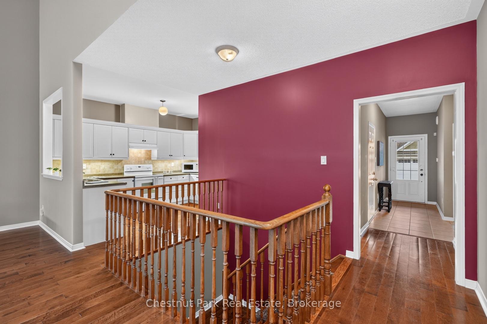 Photo 24 of 7 Stormont Court, Bracebridge, Monck (Bracebridge) — HOMEH