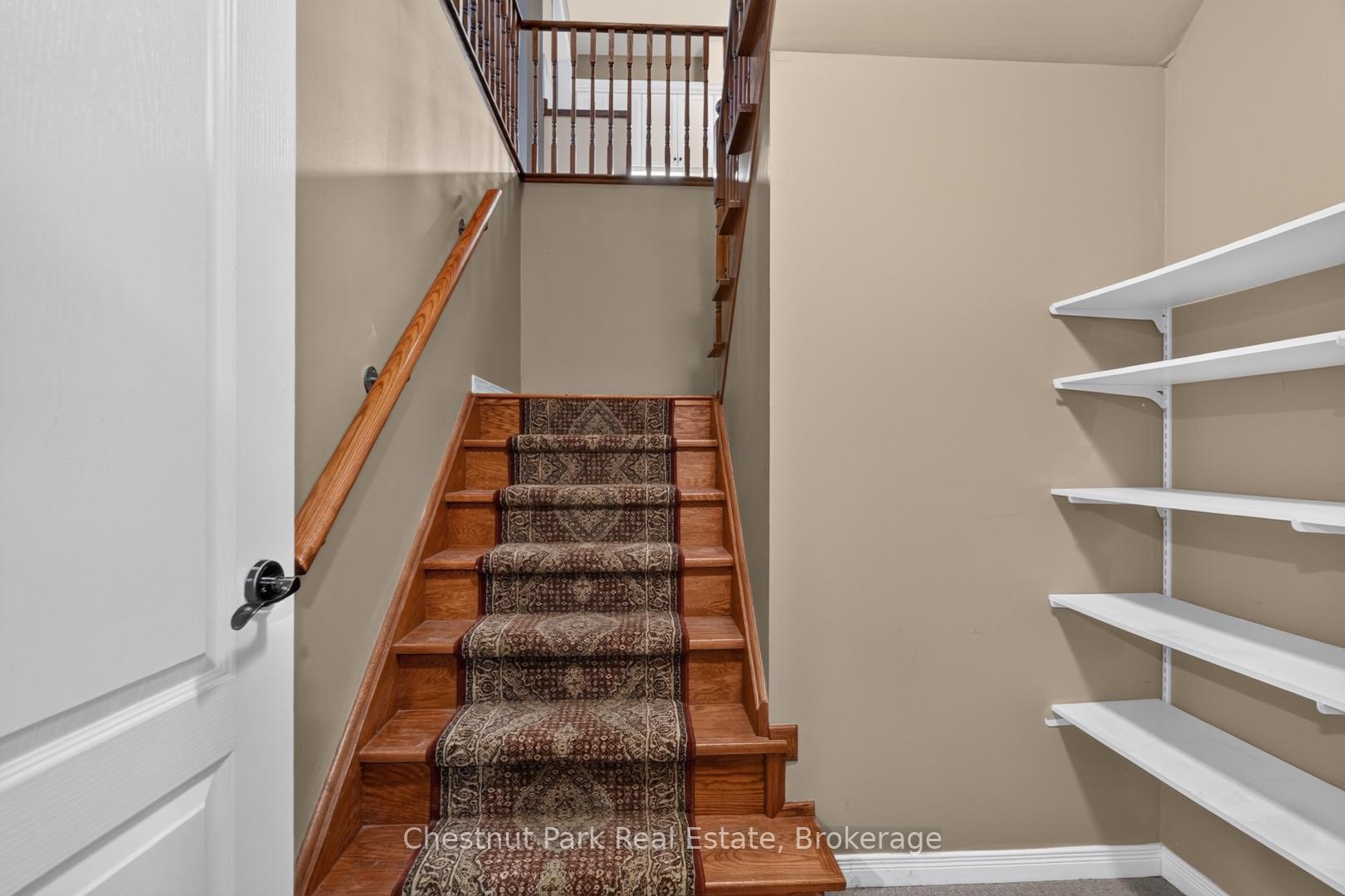 Photo 33 of 7 Stormont Court, Bracebridge, Monck (Bracebridge) — HOMEH