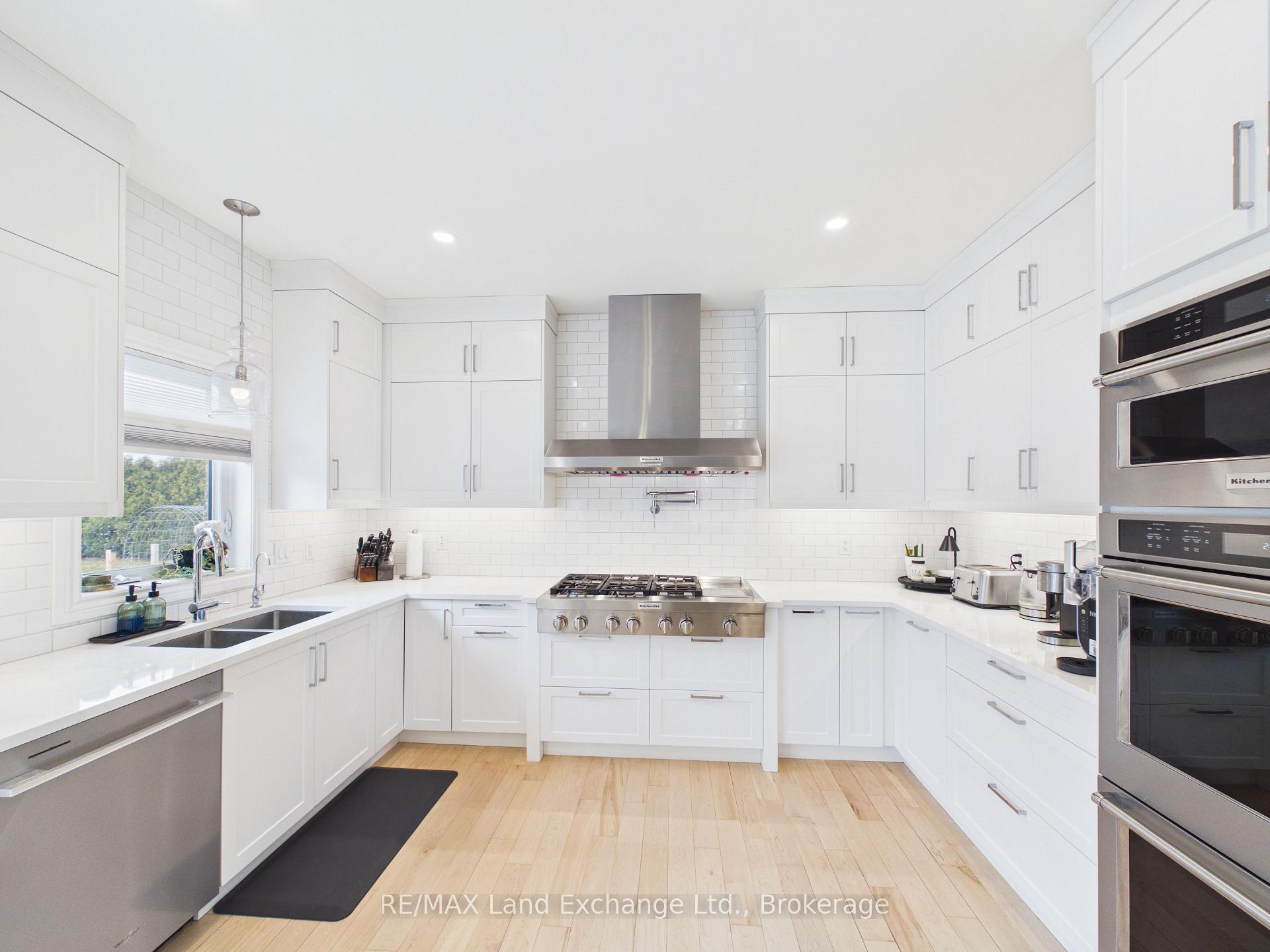 Photo 16 of 4 Scott Crescent, Huron-Kinloss — HOMEH