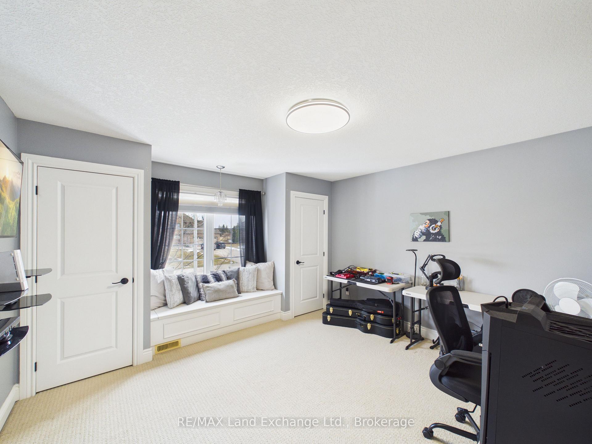 Photo 27 of 4 Scott Crescent, Huron-Kinloss — HOMEH