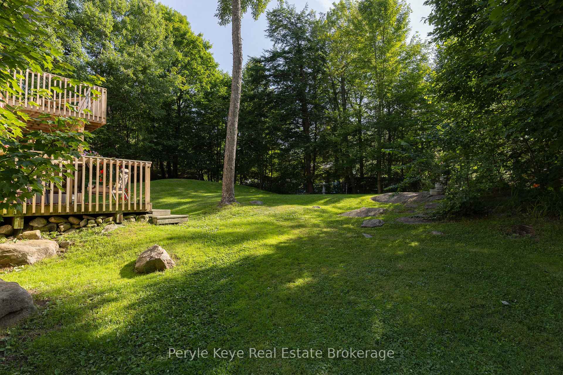 Photo 29 of 820 Manitoba Street, Bracebridge, Monck (Bracebridge) — HOMEH