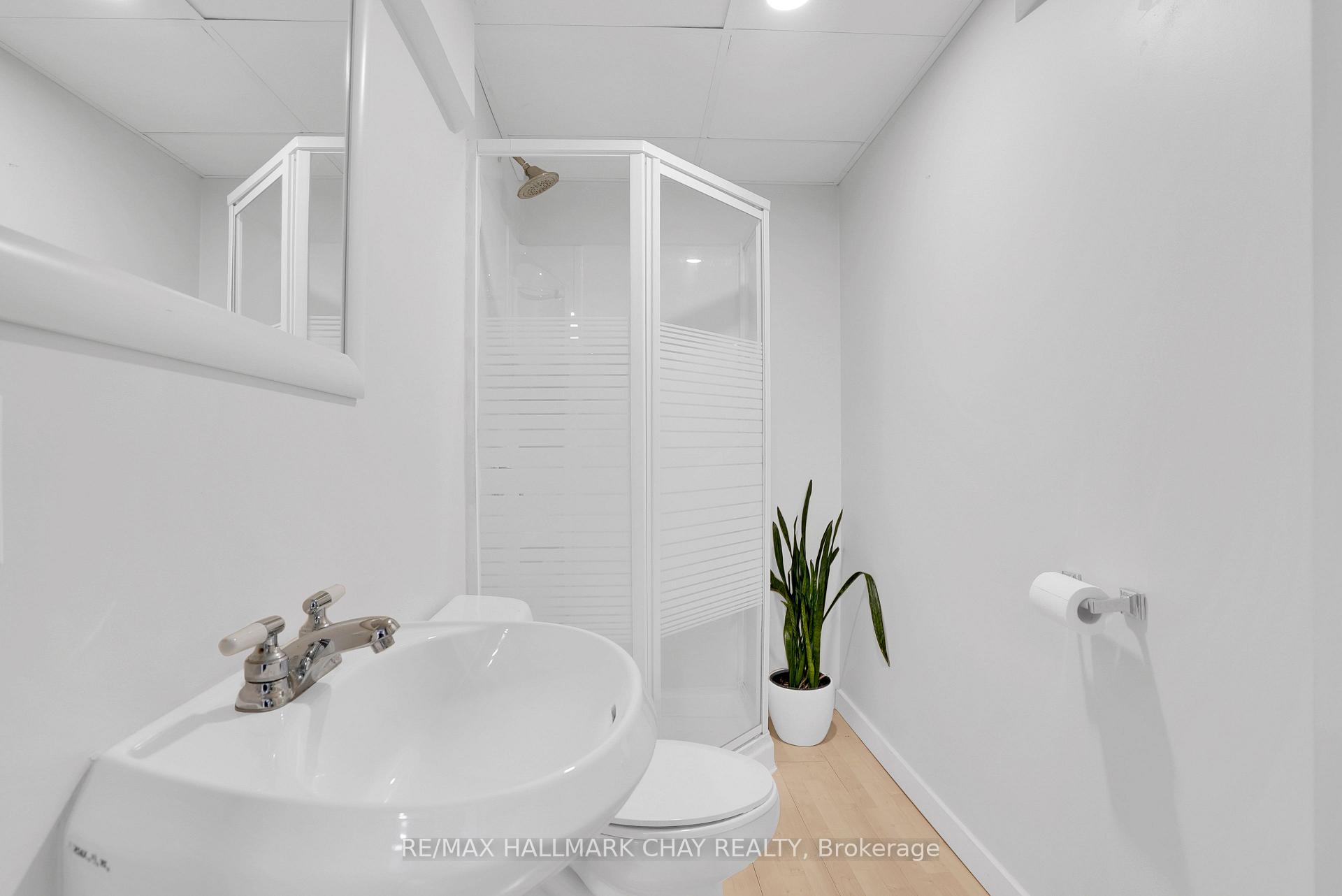Photo 20 of 100 Copeman Crescent, Barrie, Painswick North — HOMEH