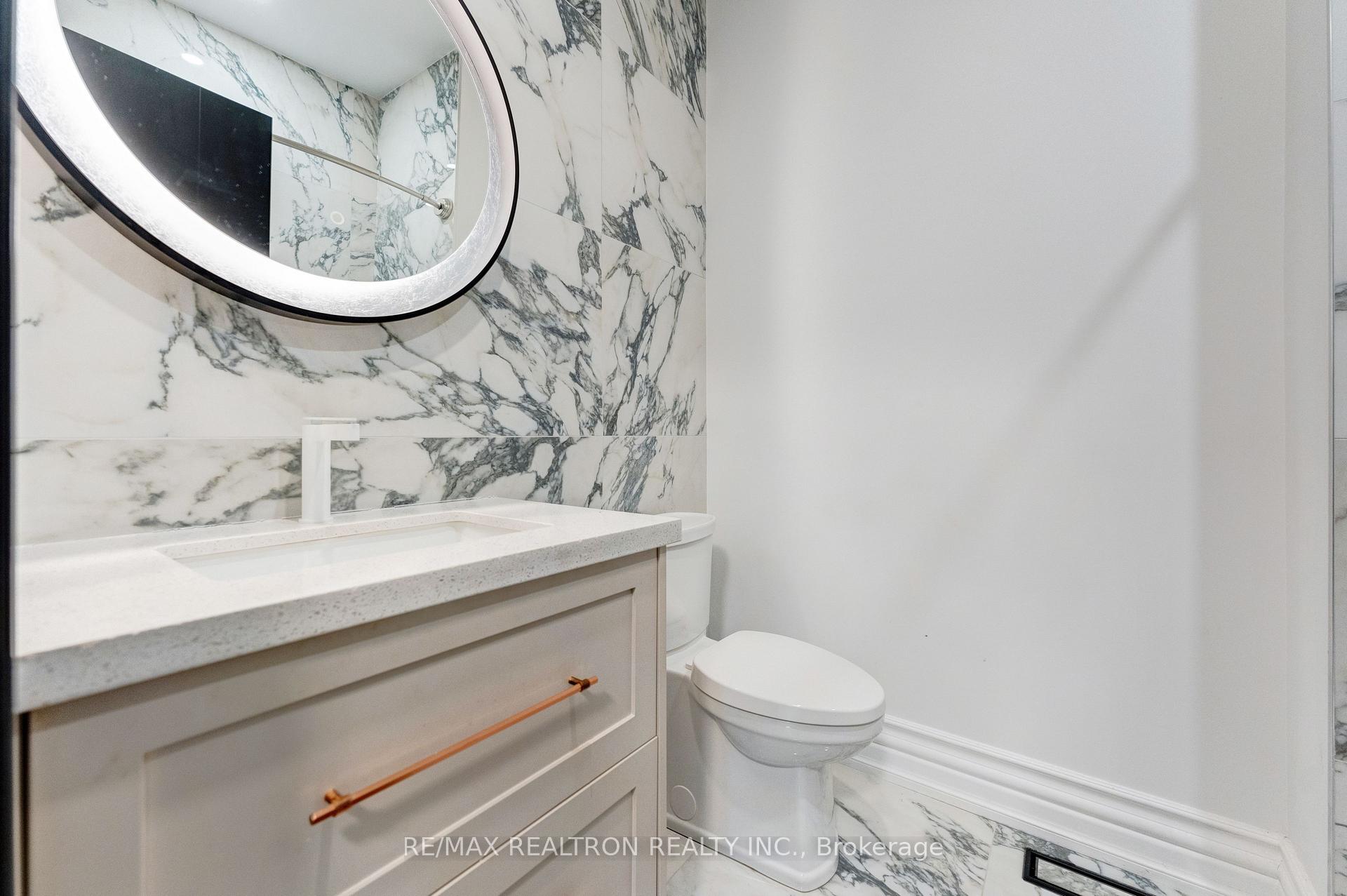 Photo 29 of 32 Bradfield Avenue W, Etobicoke, Islington-City Centre West — HOMEH