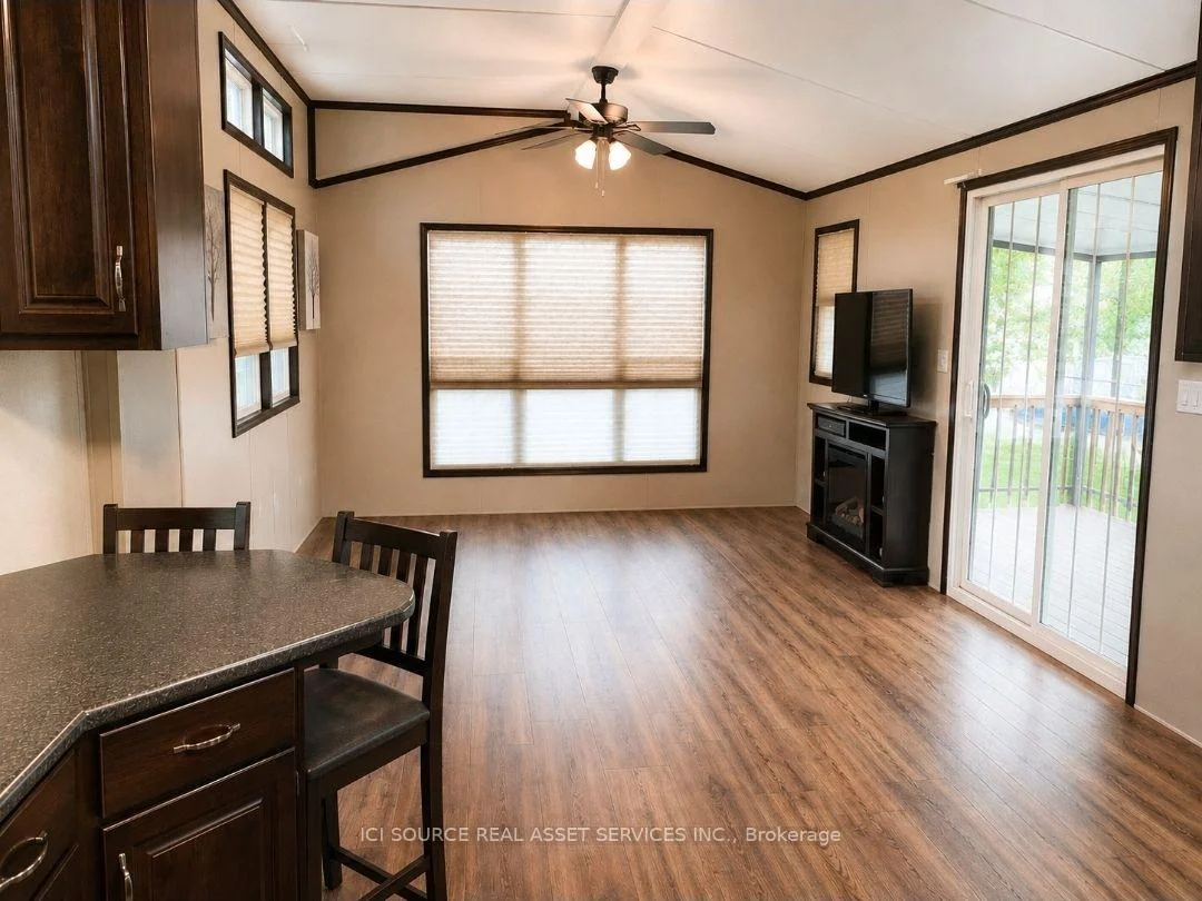 Photo 32 of Unit WCL-CT015, 15 Chippewa Trail, Wasaga Beach — HOMEH