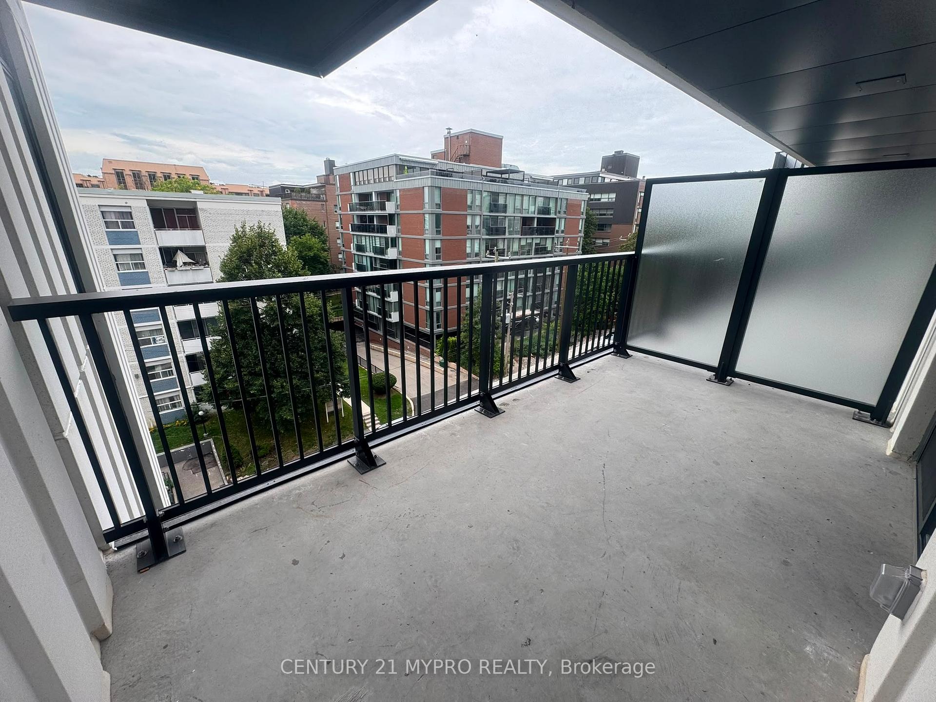 Photo 15 of Unit 716, 91 Montclair Avenue, Toronto, Forest Hill South — HOMEH