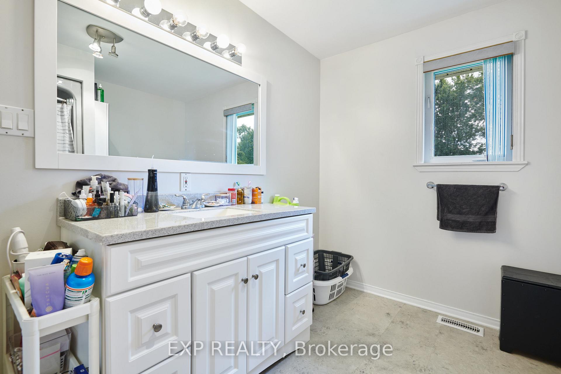 Photo 30 of 1383 Keswick Drive, Ottawa, Greely — HOMEH