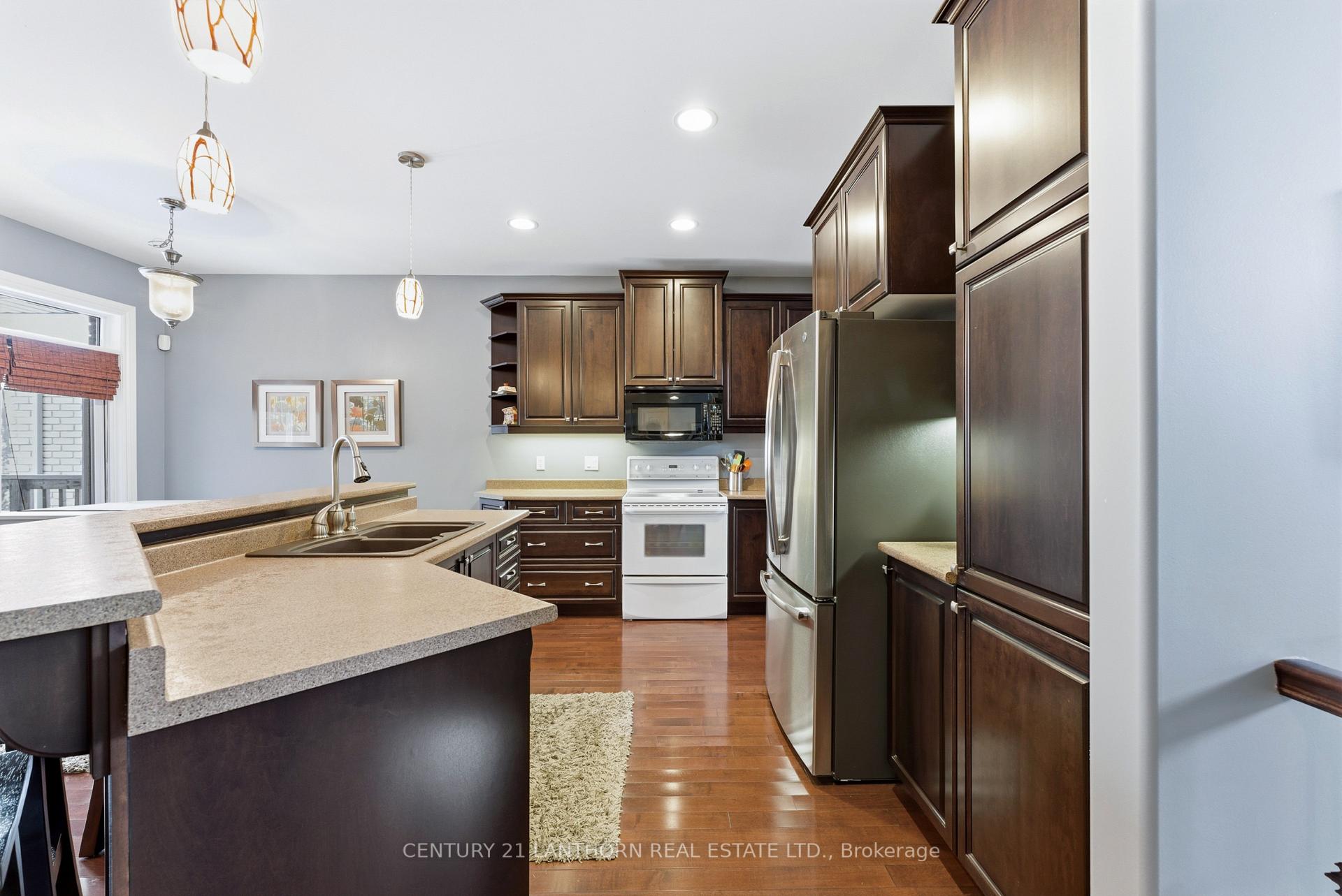 Photo 14 of 39 McDougall Drive, Belleville, Thurlow Ward — HOMEH