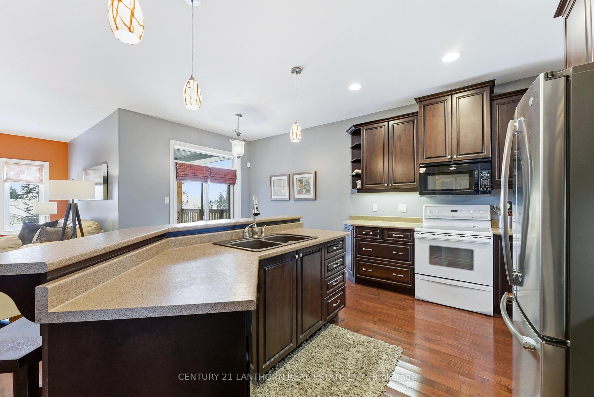 Photo 15 of 39 McDougall Drive, Belleville, Thurlow Ward — HOMEH