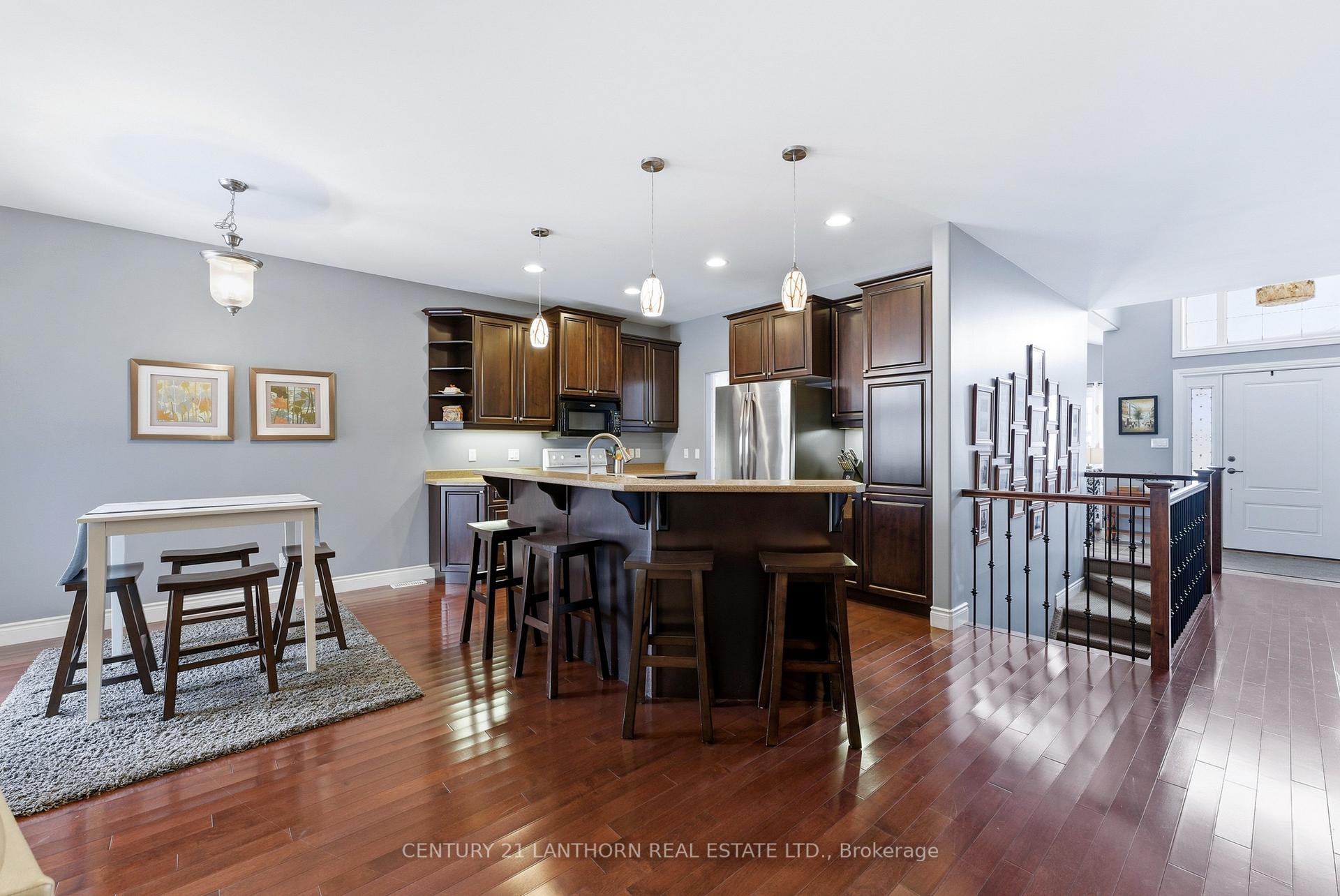 Photo 16 of 39 McDougall Drive, Belleville, Thurlow Ward — HOMEH