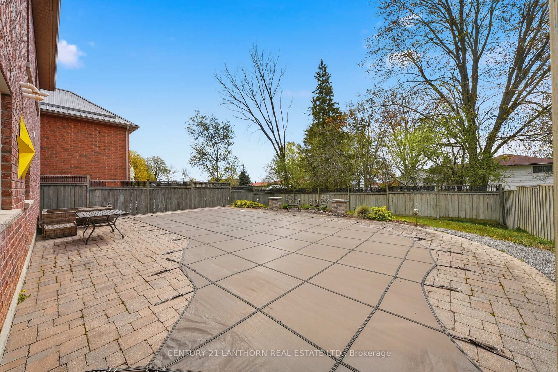 Photo 41 of 39 McDougall Drive, Belleville, Thurlow Ward — HOMEH