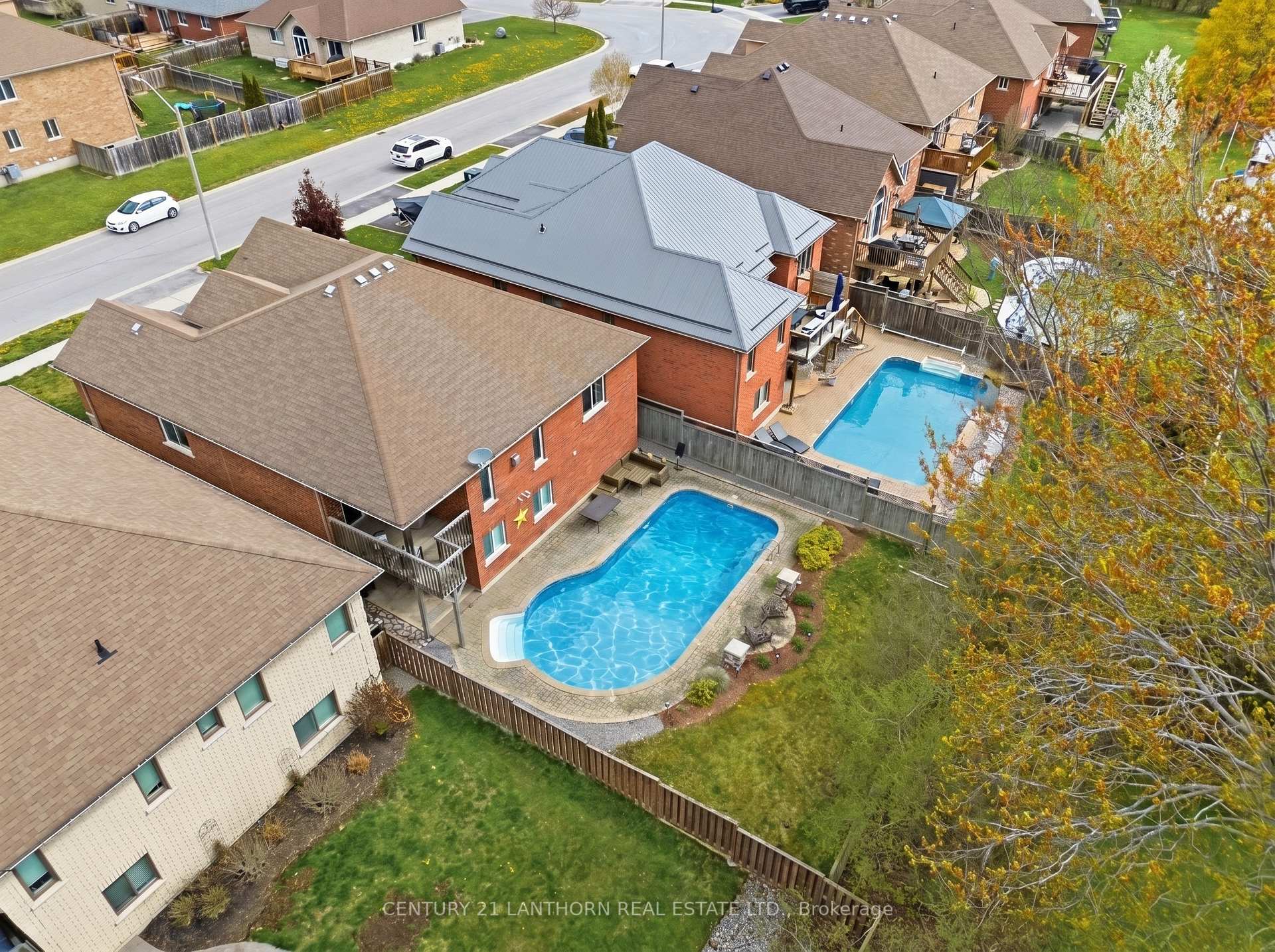 Photo 44 of 39 McDougall Drive, Belleville, Thurlow Ward — HOMEH