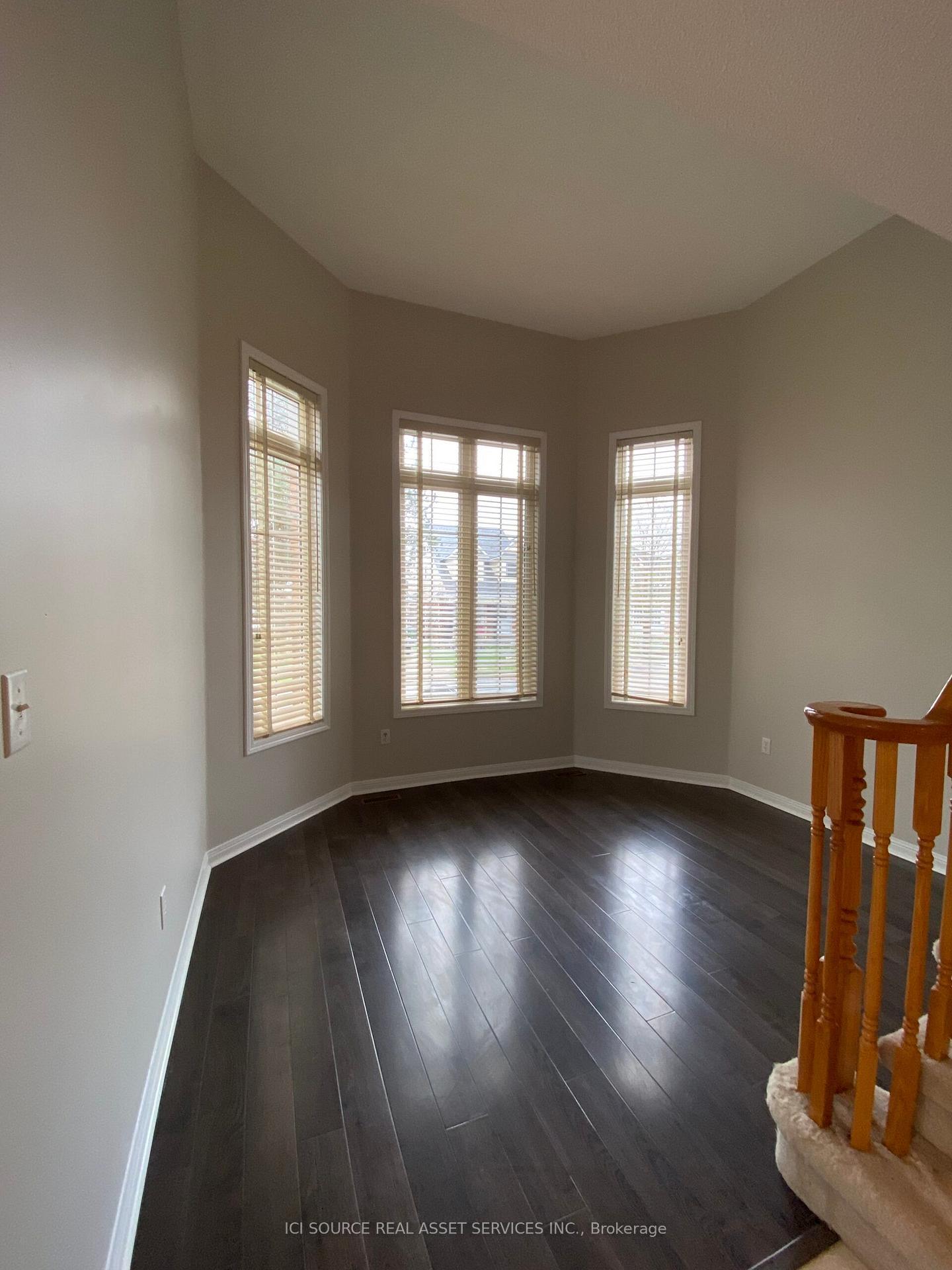 Photo 6 of 9 Unsworth Street, Brampton, Fletcher's Meadow — HOMEH