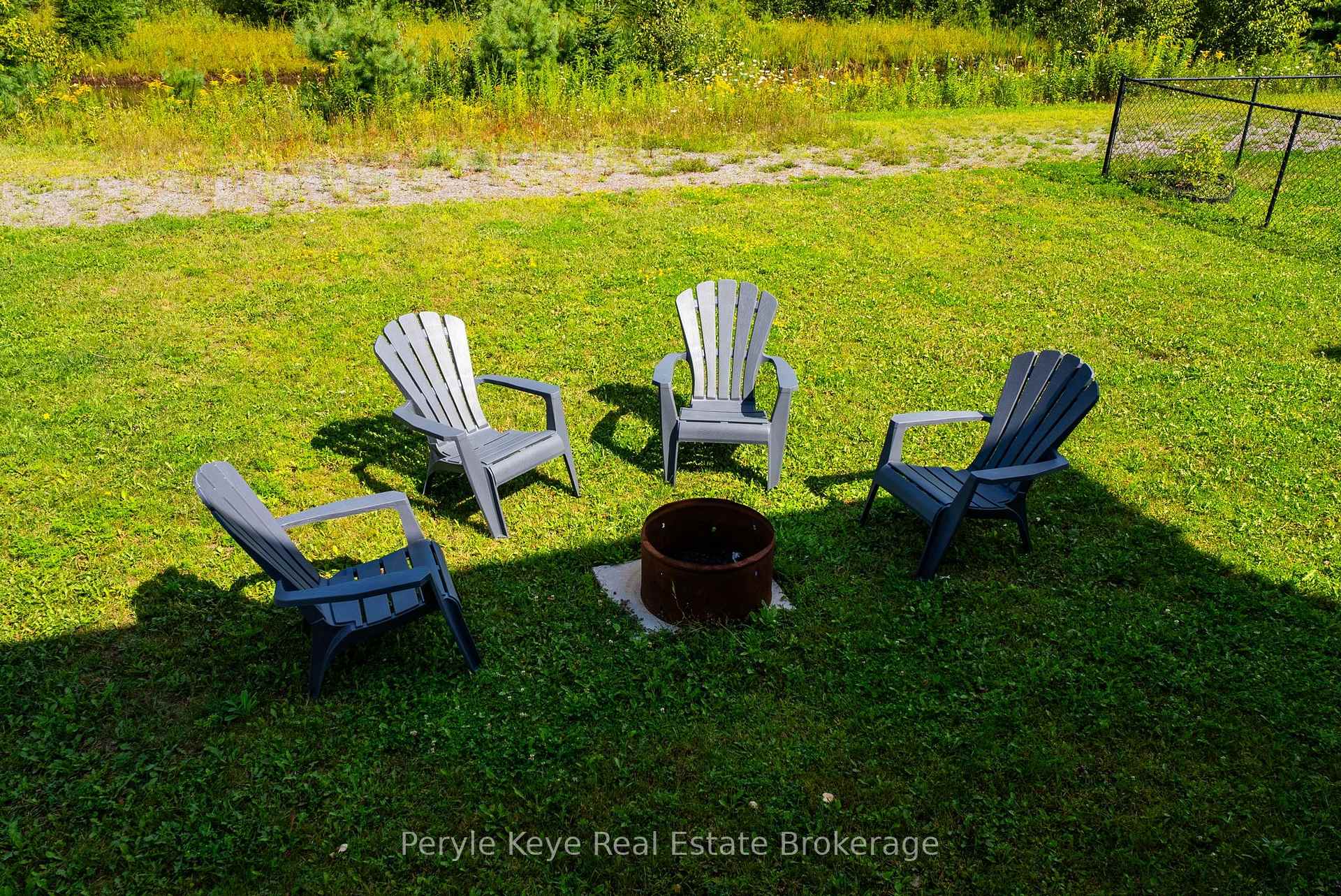 Photo 39 of 81 Douglas Drive, Bracebridge, Macaulay — HOMEH
