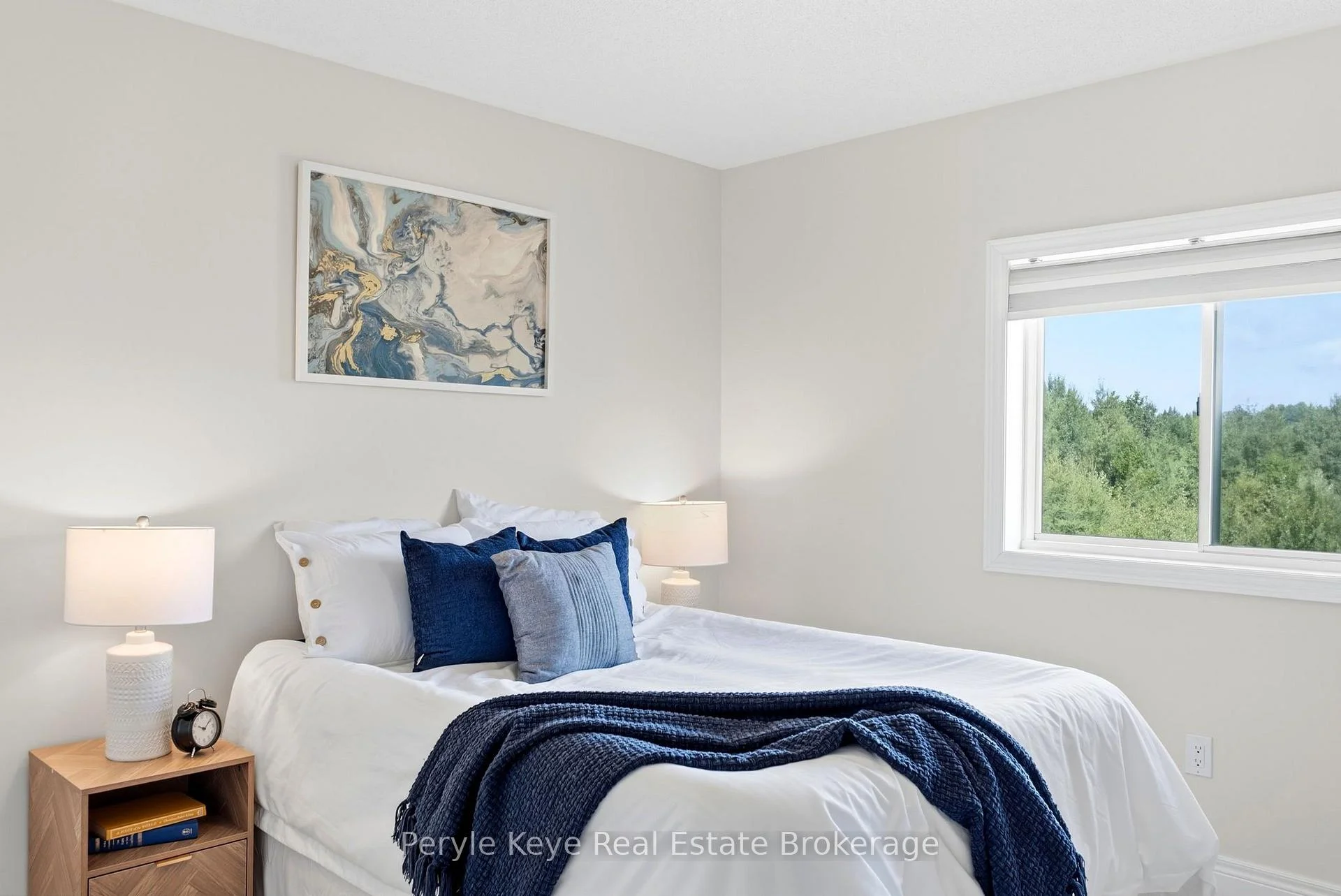 Photo 55 of 81 Douglas Drive, Bracebridge, Macaulay — HOMEH