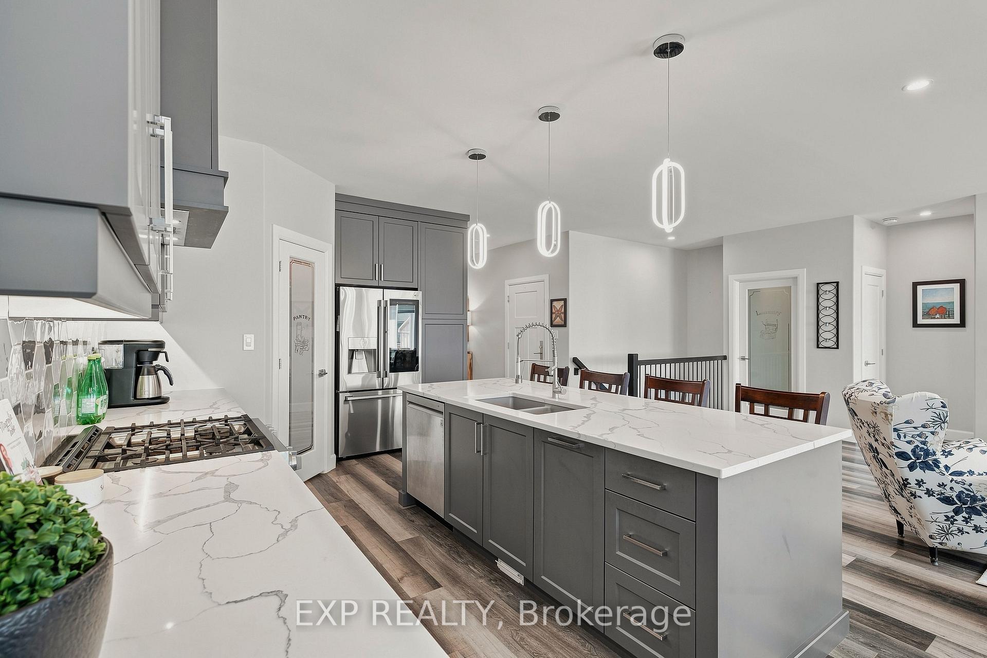 Photo 9 of 1070 Evans Street W, North Perth, Elma — HOMEH