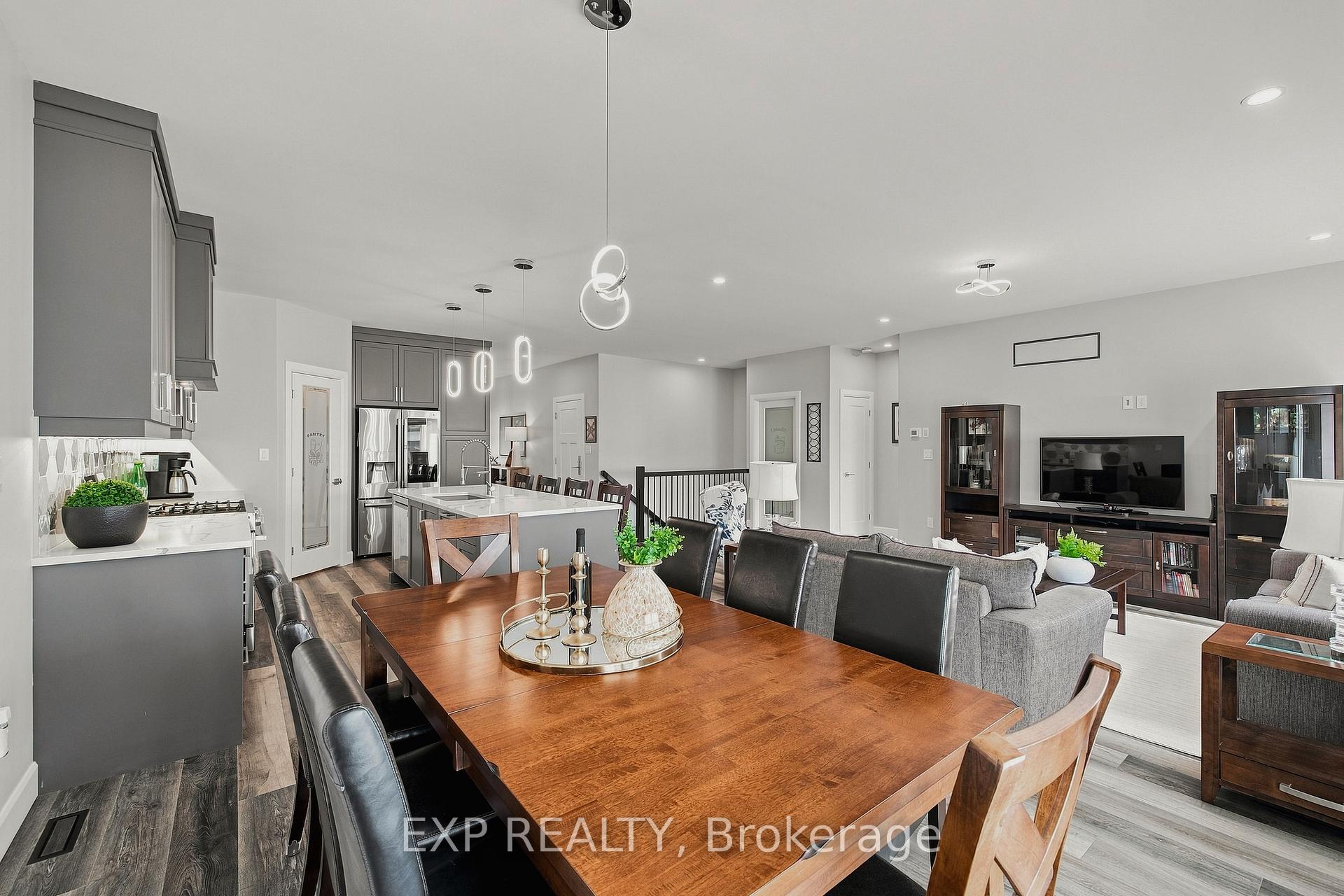 Photo 17 of 1070 Evans Street W, North Perth, Elma — HOMEH