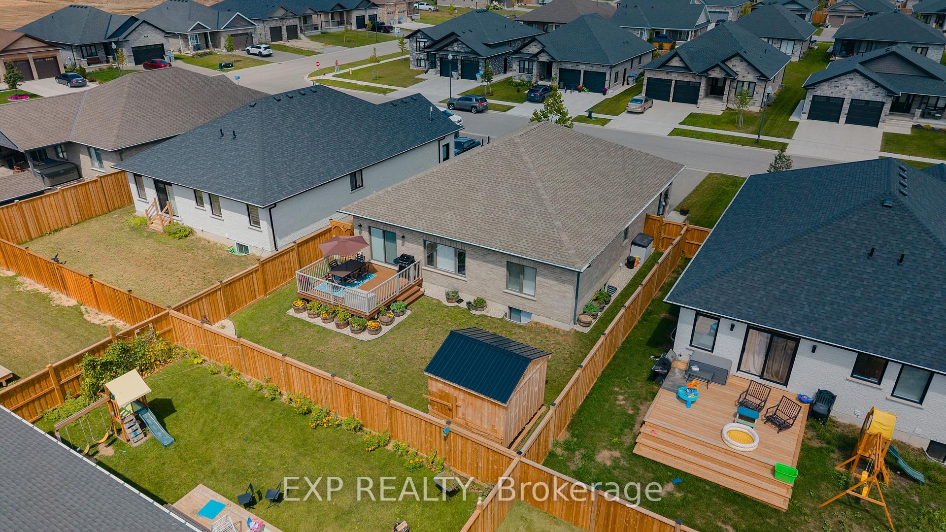 Photo 40 of 1070 Evans Street W, North Perth, Elma — HOMEH