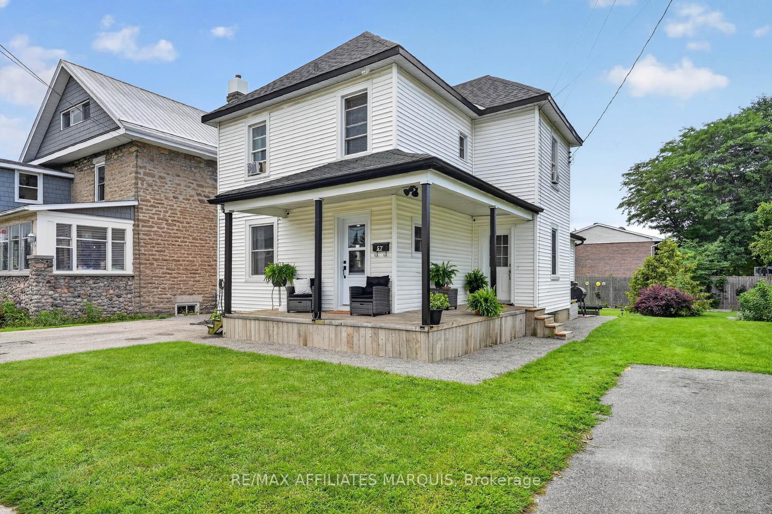 Photo 2 of 57 Smiths Falls Avenue, Smiths Falls, Smiths Falls — HOMEH