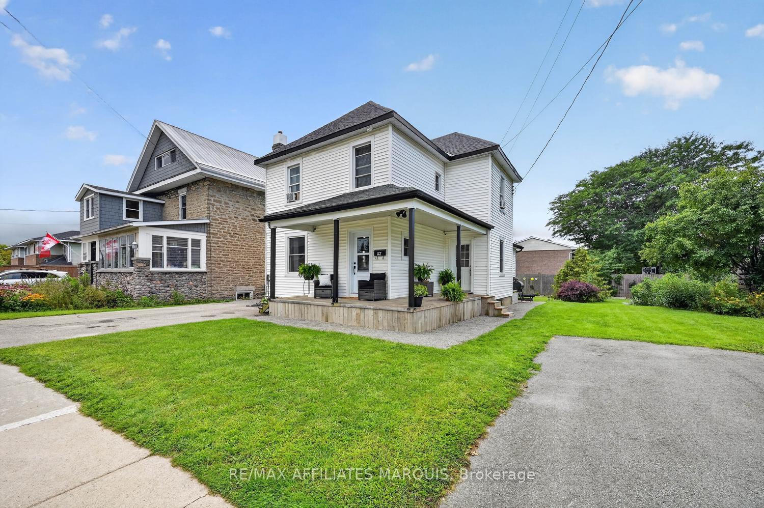 Photo 3 of 57 Smiths Falls Avenue, Smiths Falls, Smiths Falls — HOMEH