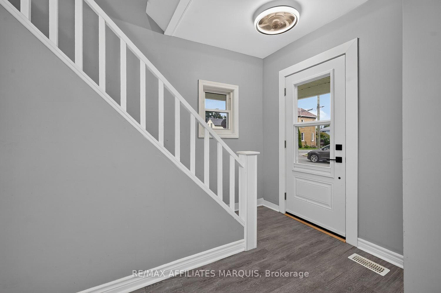 Photo 10 of 57 Smiths Falls Avenue, Smiths Falls, Smiths Falls — HOMEH
