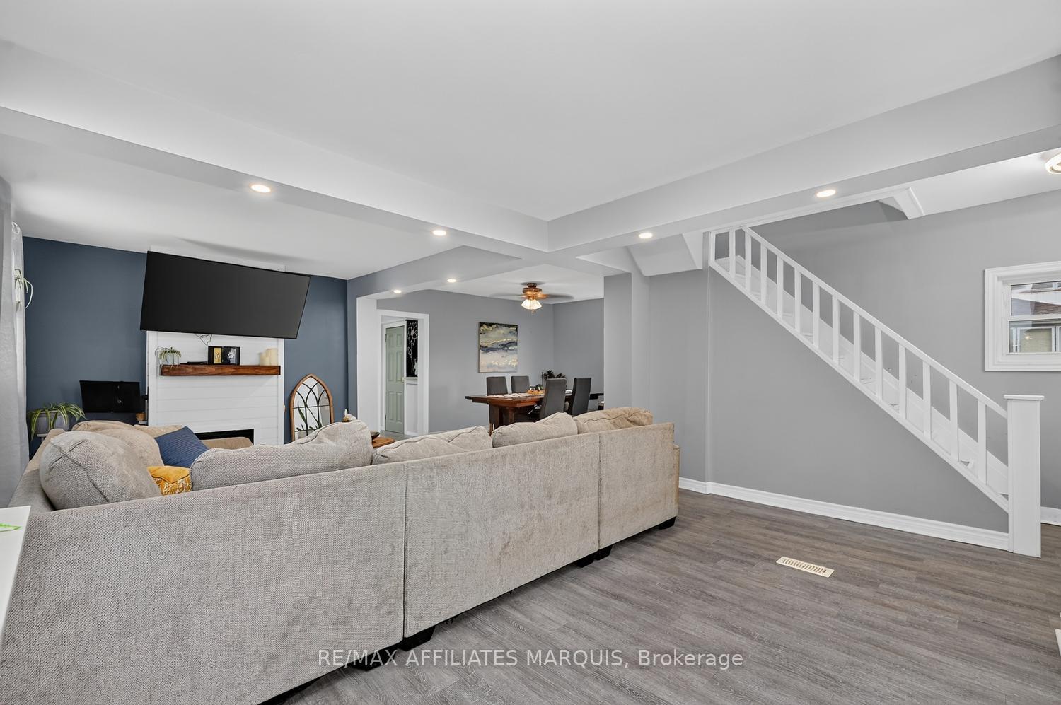 Photo 13 of 57 Smiths Falls Avenue, Smiths Falls, Smiths Falls — HOMEH